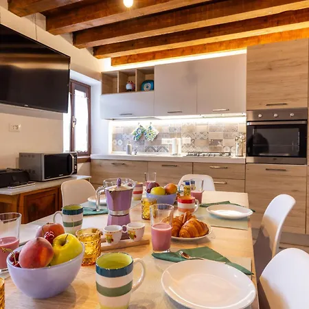 La Casa Nel Sole By Interhome